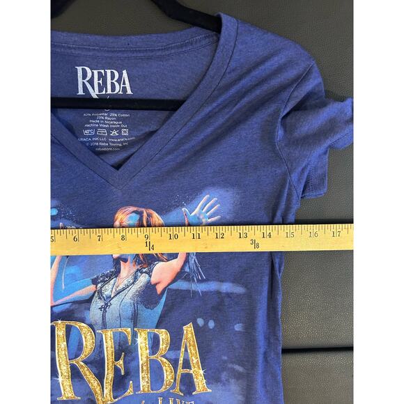 Reba McEntire Band Tee Size Large Fitted V Neck Women Concert Country - Picture 6 of 6